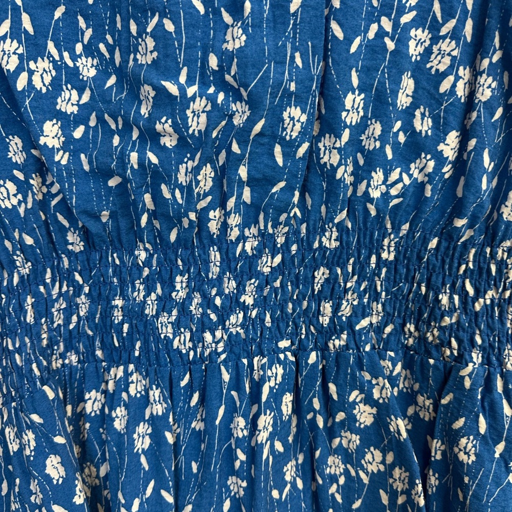 Hayden - Blue Floral Smocked Dress - Medium - Picture 2 of 5